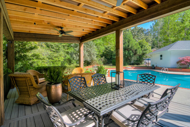 894300EF-E01E-4175-8E00-BE1624C6DD31_1_105_c