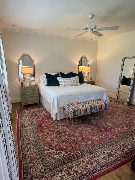 DA5EC596-AAFB-483B-A473-9869A469E044_1_105_c