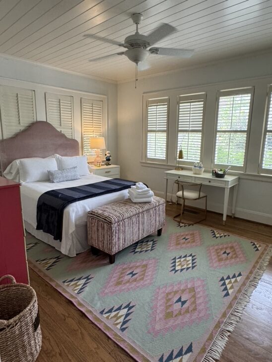 E5818BF6-B6F8-479F-AD33-E15131ED9F94_1_105_c