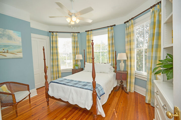 JKP_GoldbergHome_064