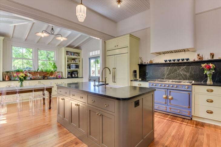 Kitchen 1-3