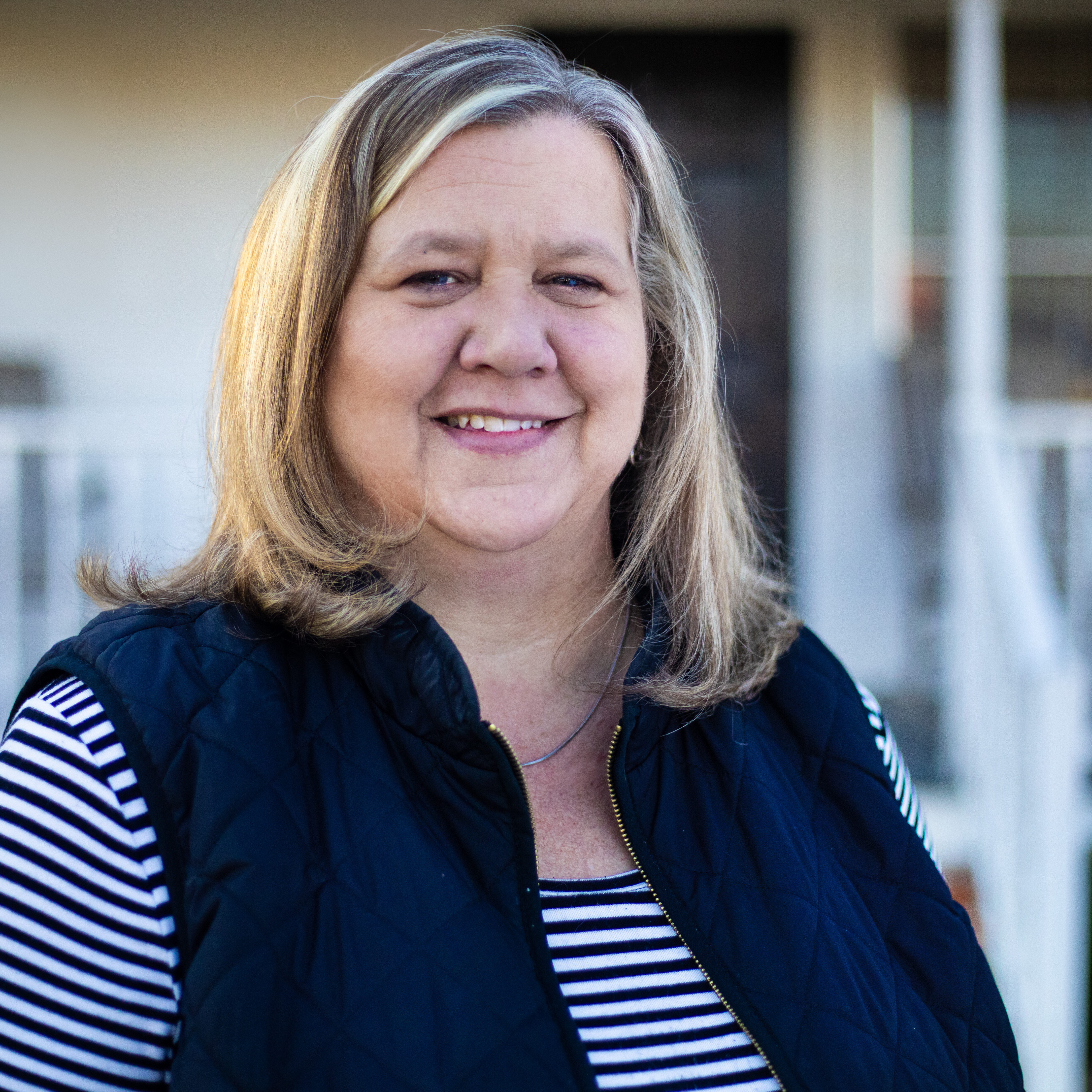 Wendy Allen headshot